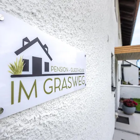 Im Grasweg